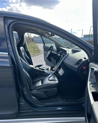 Volvo XC 60 cena 46500 przebieg: 340000, rok produkcji 2010 z Piaseczno małe 211